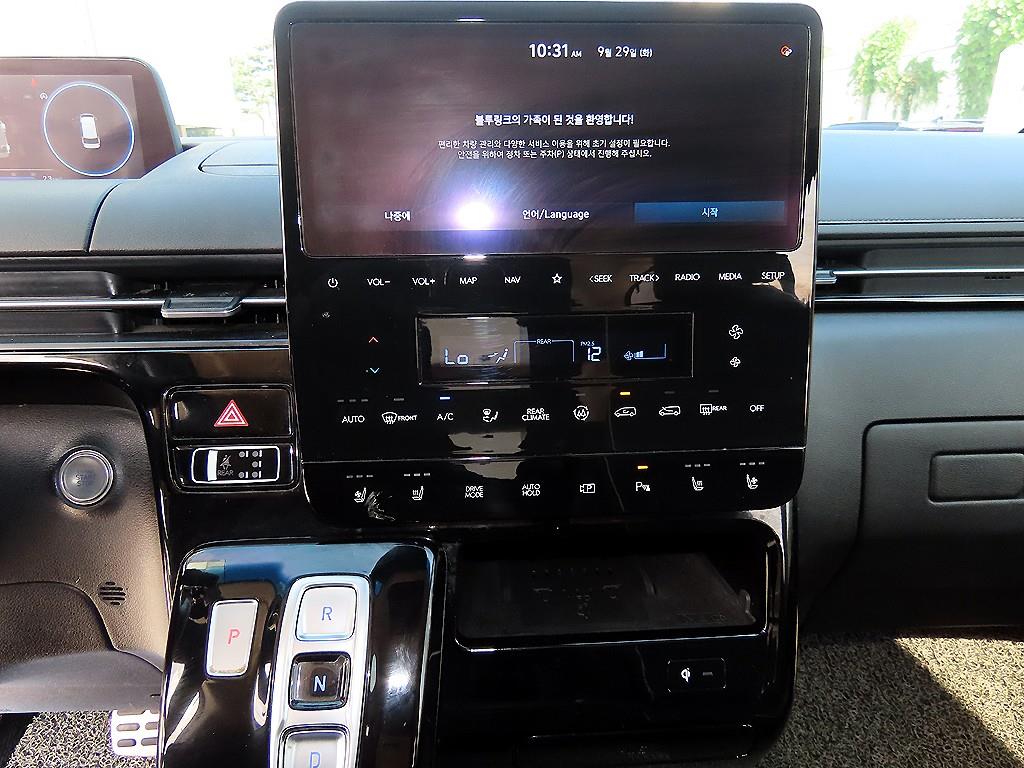 Hyundai Staria — photo 13