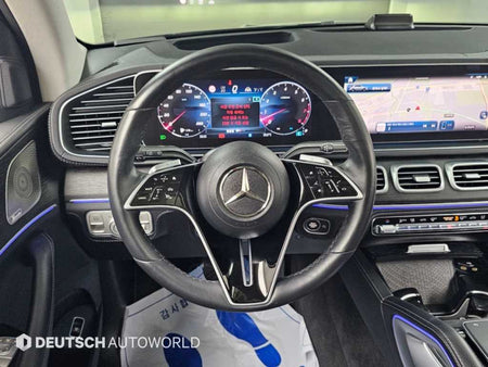Mercedes-Benz GLE-Class — photo 13