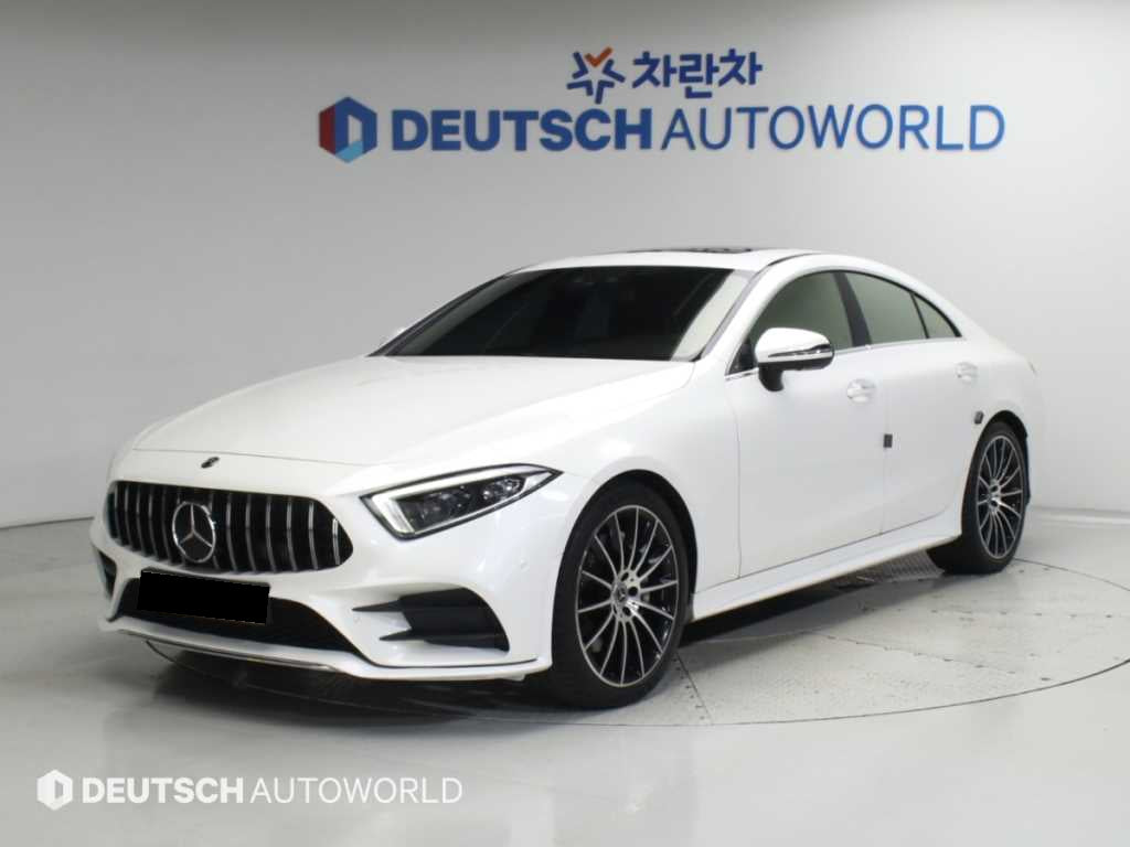 Mercedes-Benz CLS-Class — photo 01
