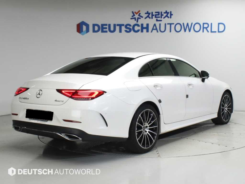 Mercedes-Benz CLS-Class — photo 02