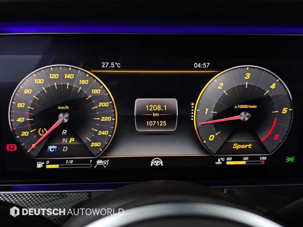 Mercedes-Benz CLS-Class — photo 08