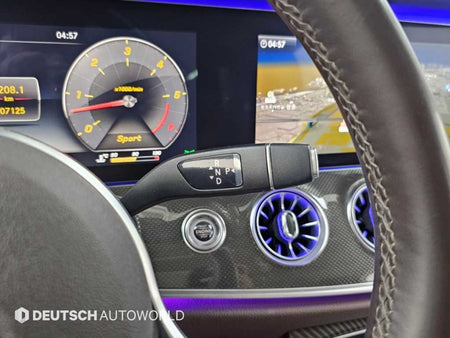 Mercedes-Benz CLS-Class — photo 09