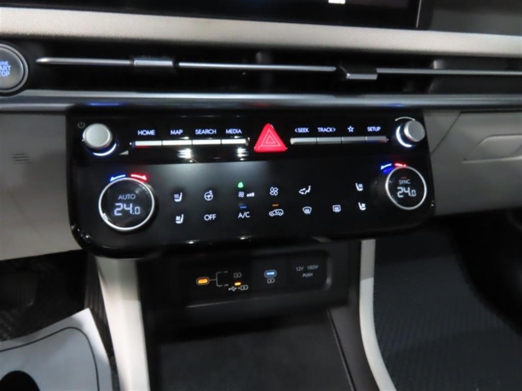 Hyundai Tucson — photo 08