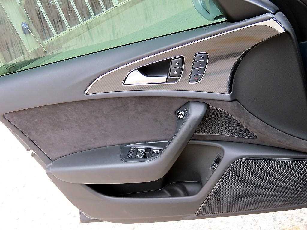 Audi A6 — photo 12
