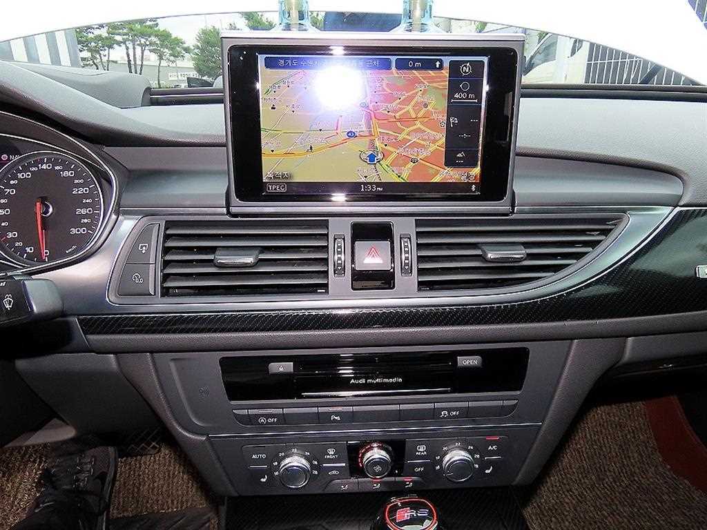 Audi A6 — photo 13