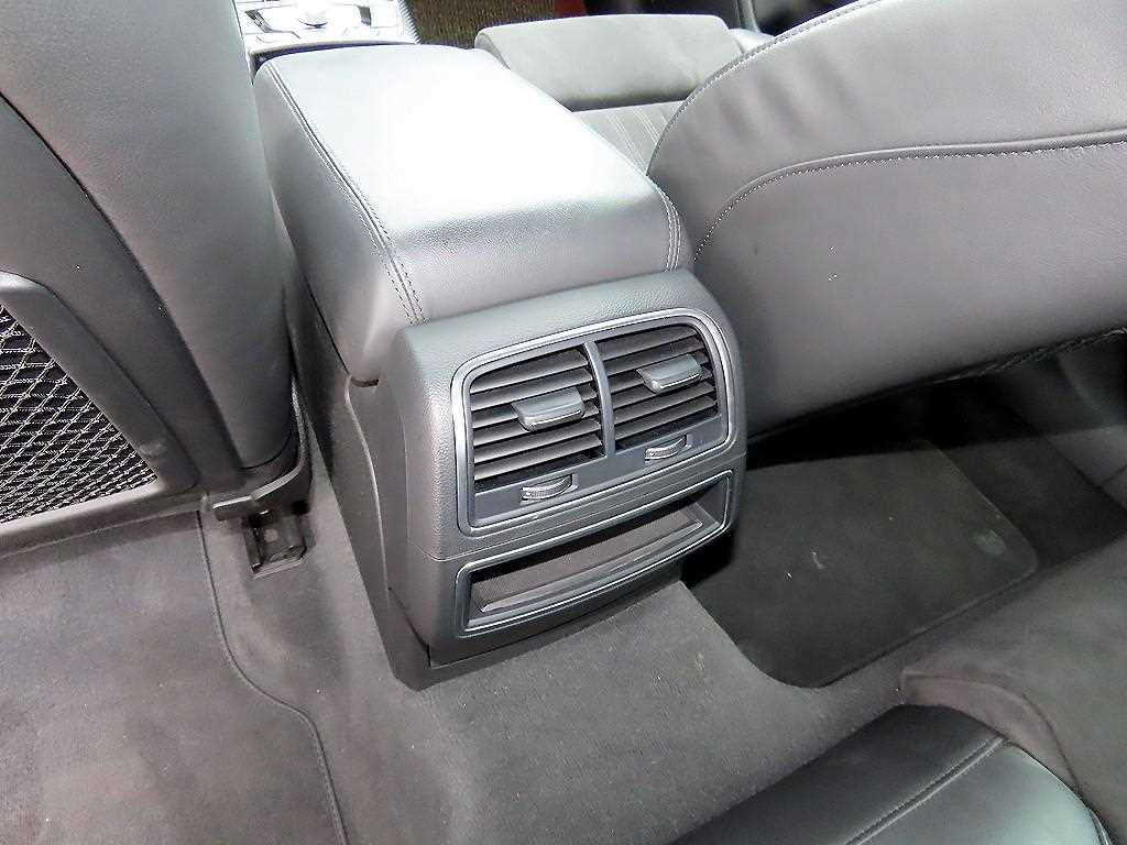Audi A6 — photo 16