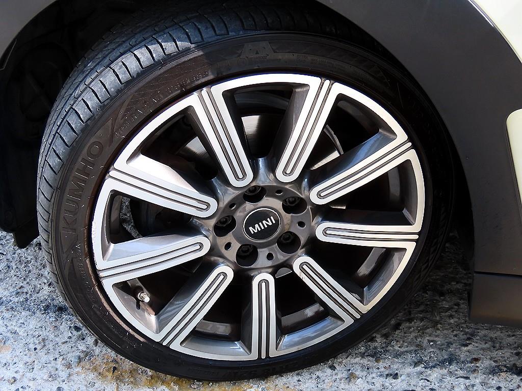 Mini Clubman — photo 20