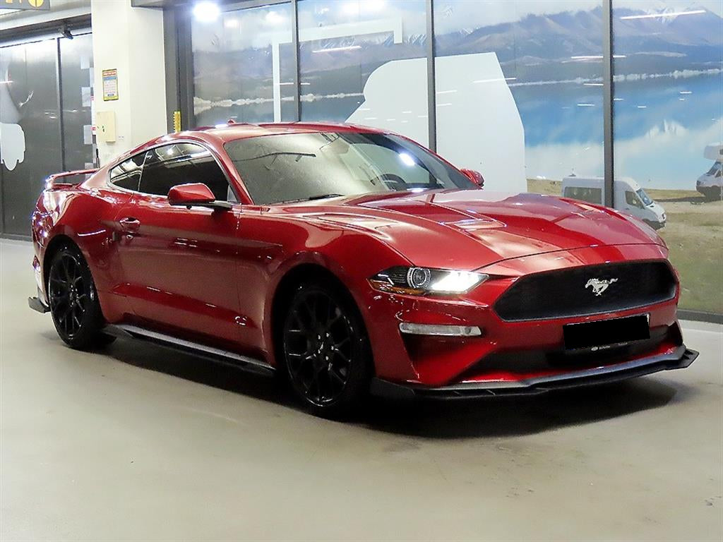 Ford Mustang — photo 01