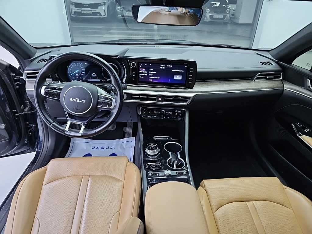 Kia K5 — photo 07