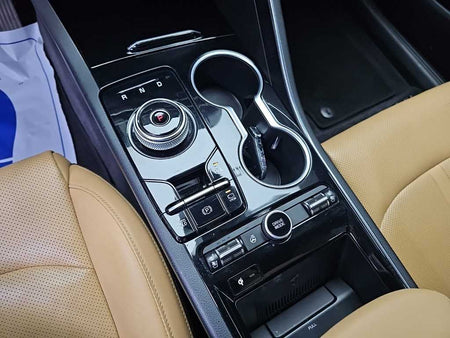 Kia K5 — photo 08
