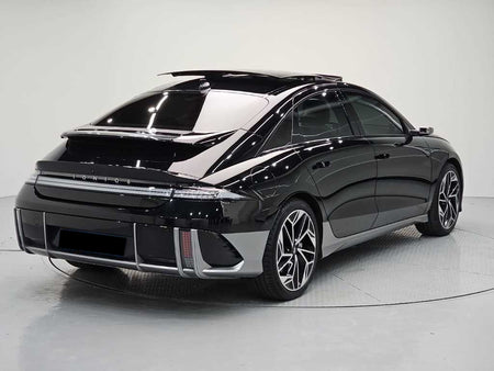 Hyundai Ioniq6 — photo 04