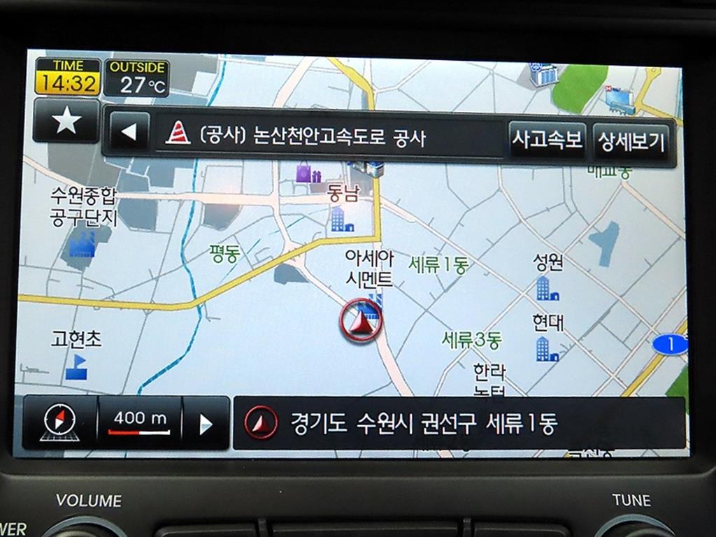 Hyundai Veloster — photo 14