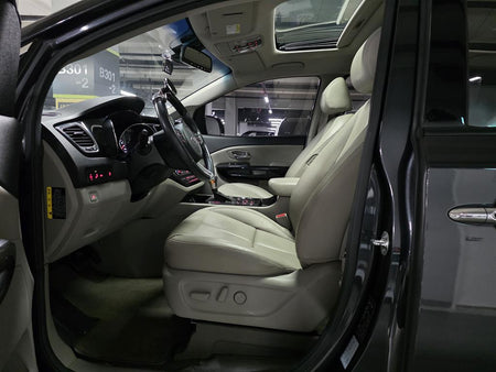 Kia Carnival — photo 06