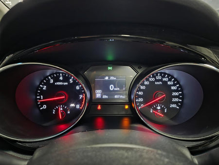 Kia Carnival — photo 11