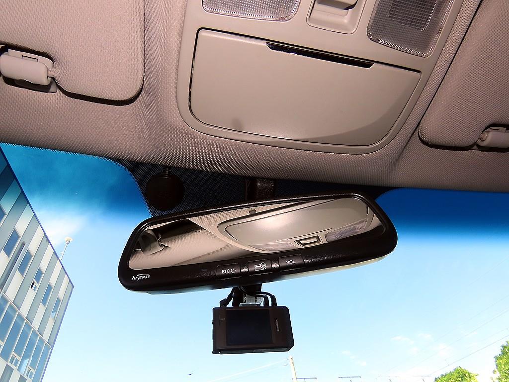 Hyundai Genesis — photo 14