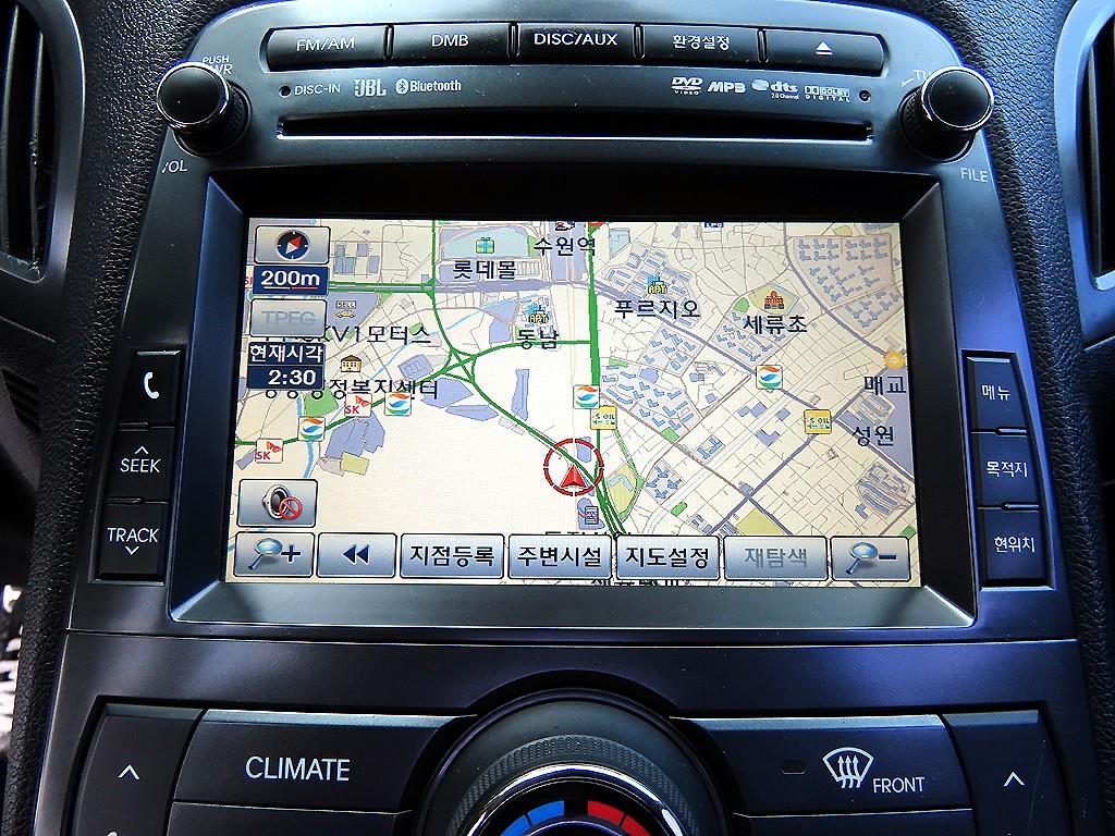Hyundai Genesis — photo 15
