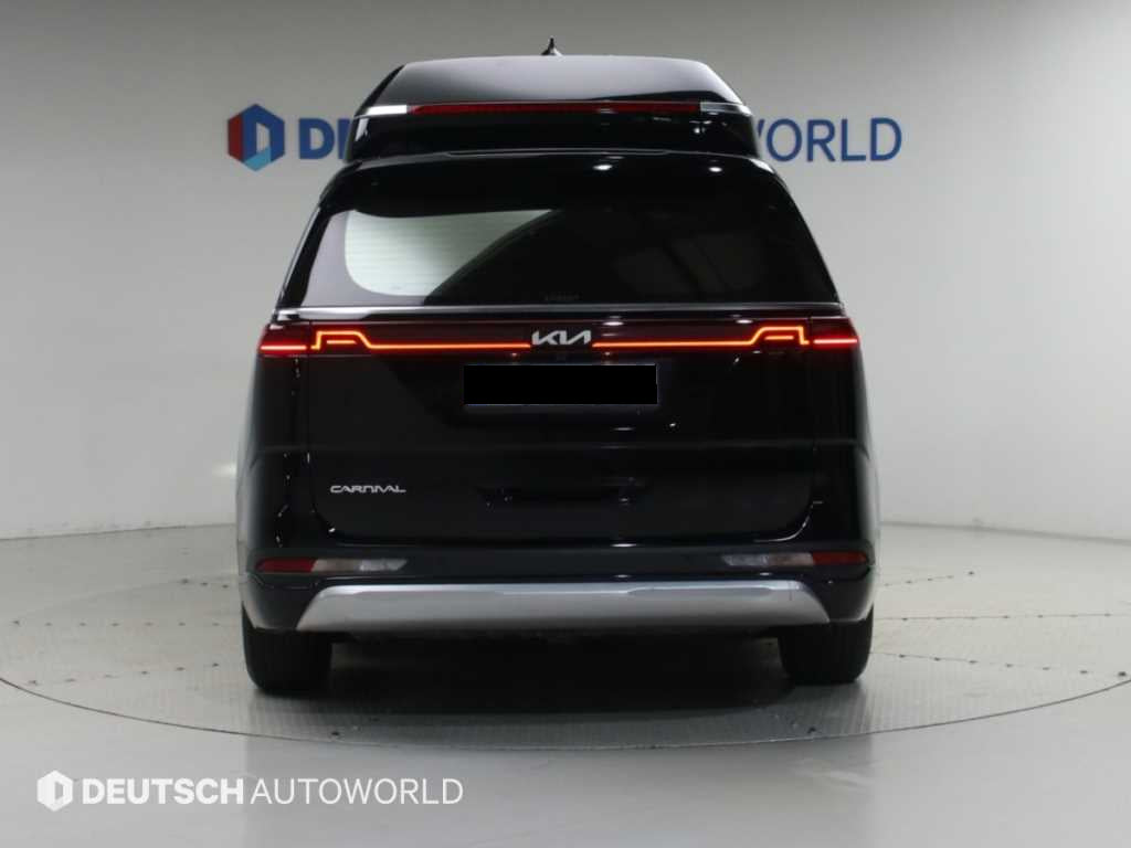 Kia Carnival — photo 04