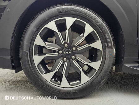 Kia Carnival — photo 05