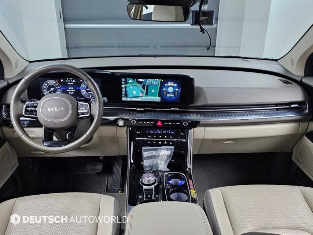 Kia Carnival — photo 07