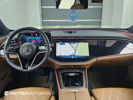 Mercedes-Benz E-Class — photo 07