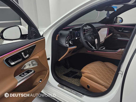 Mercedes-Benz E-Class — photo 11