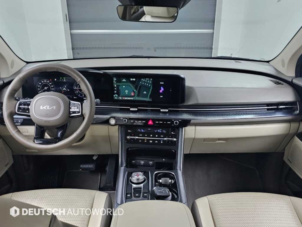 Kia Carnival — photo 07