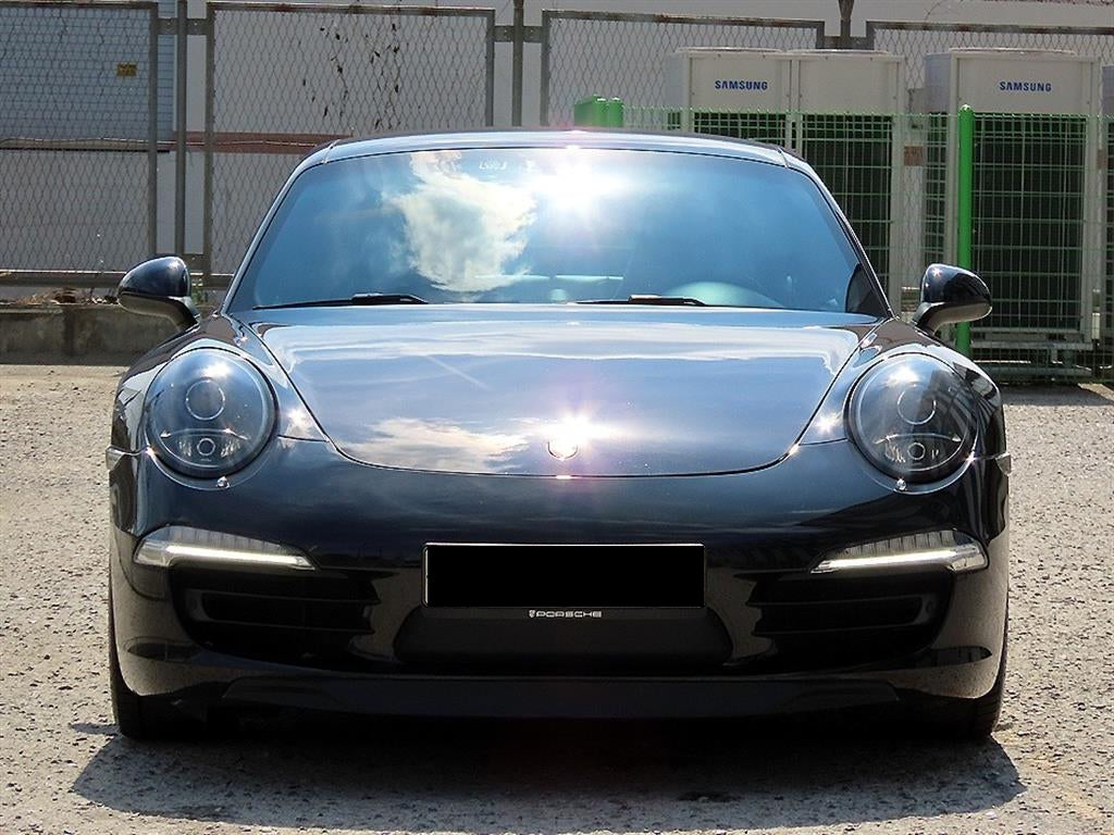 Porsche 911 — photo 01