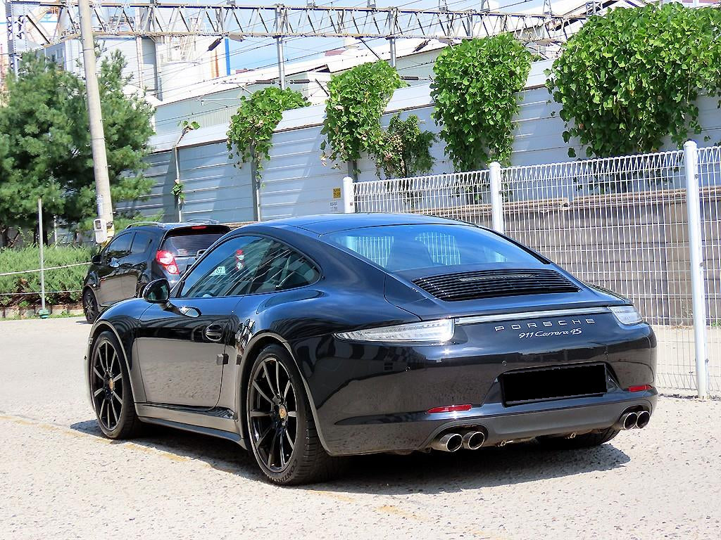 Porsche 911 — photo 03
