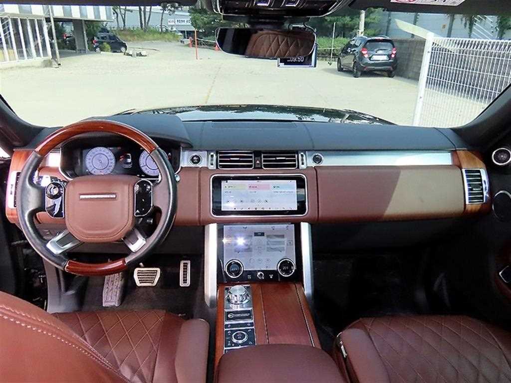 Land Rover Range Rover — photo 08