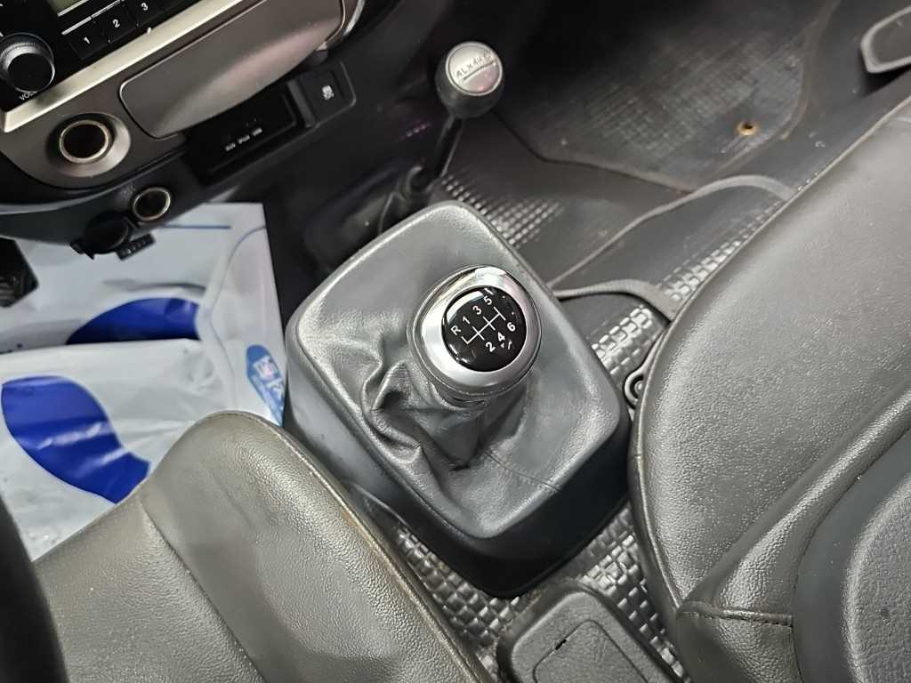 Kia Bongo III — photo 08