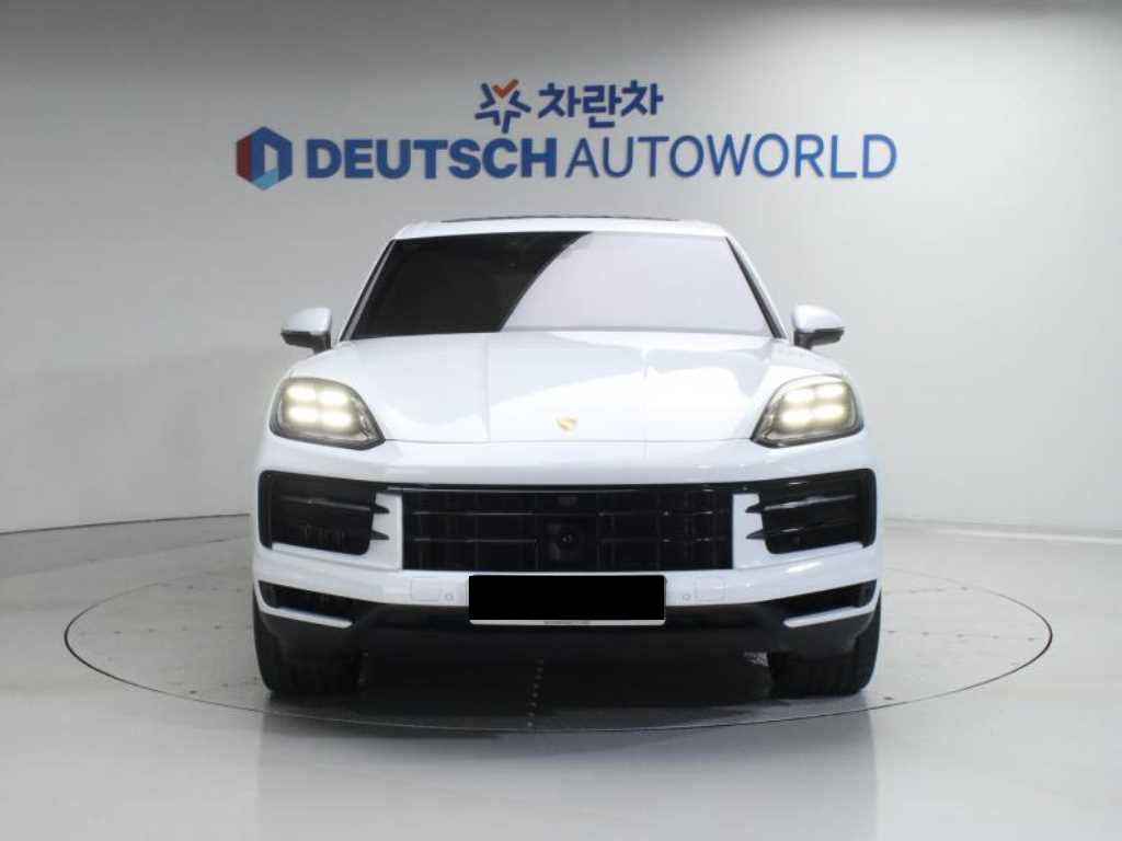Porsche Cayenne — photo 03