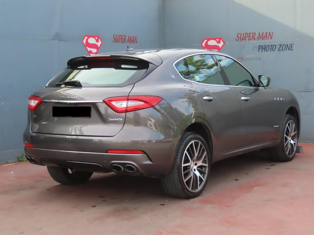 Maserati Levante — photo 03
