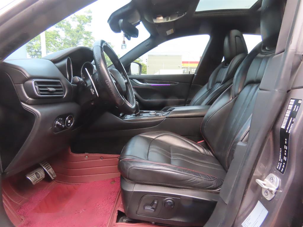Maserati Levante — photo 16