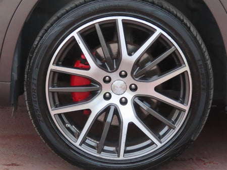 Maserati Levante — photo 20