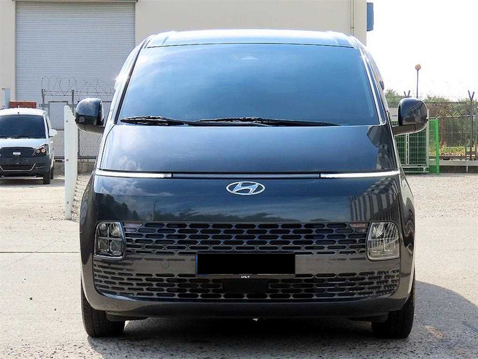 Hyundai Staria — photo 01