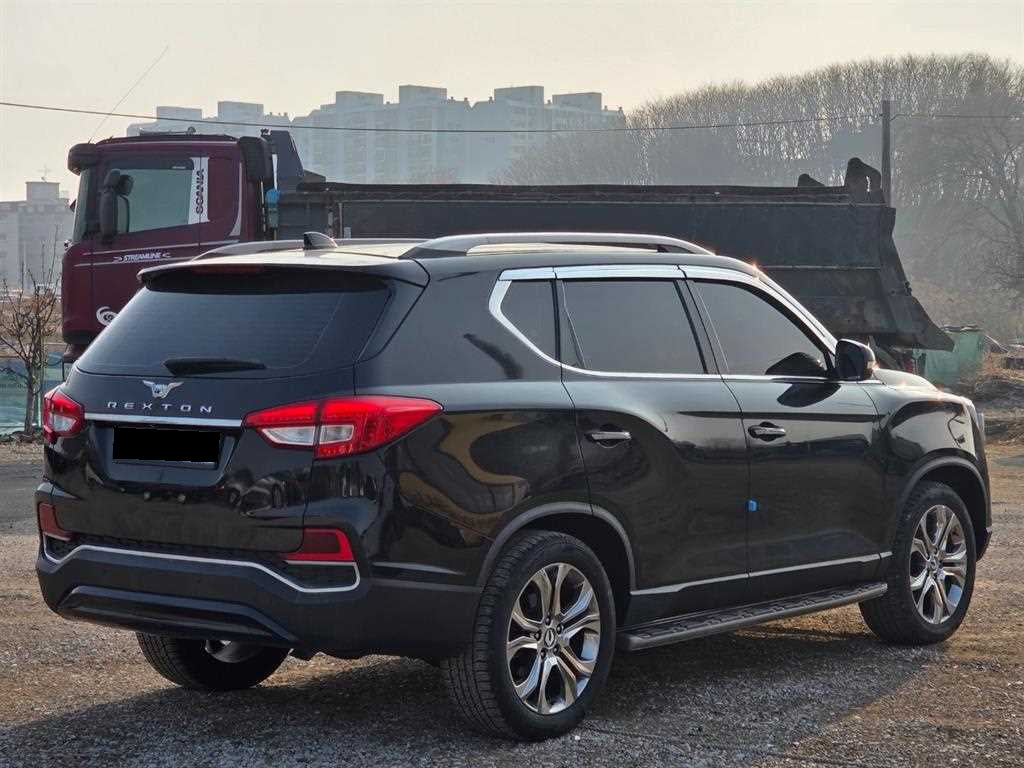 KGM Rexton — photo 04