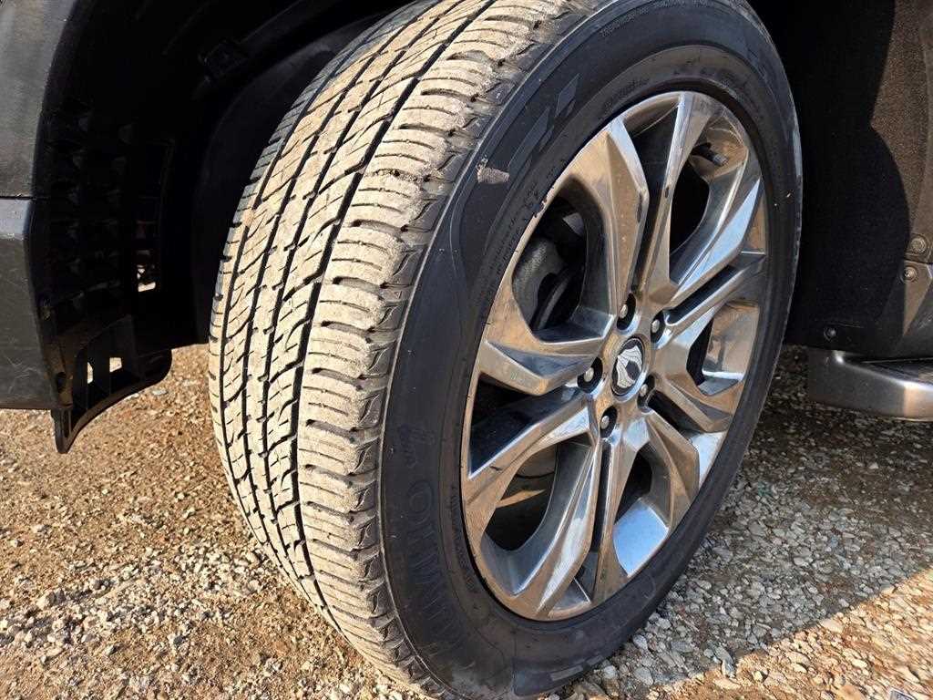 KGM Rexton — photo 17