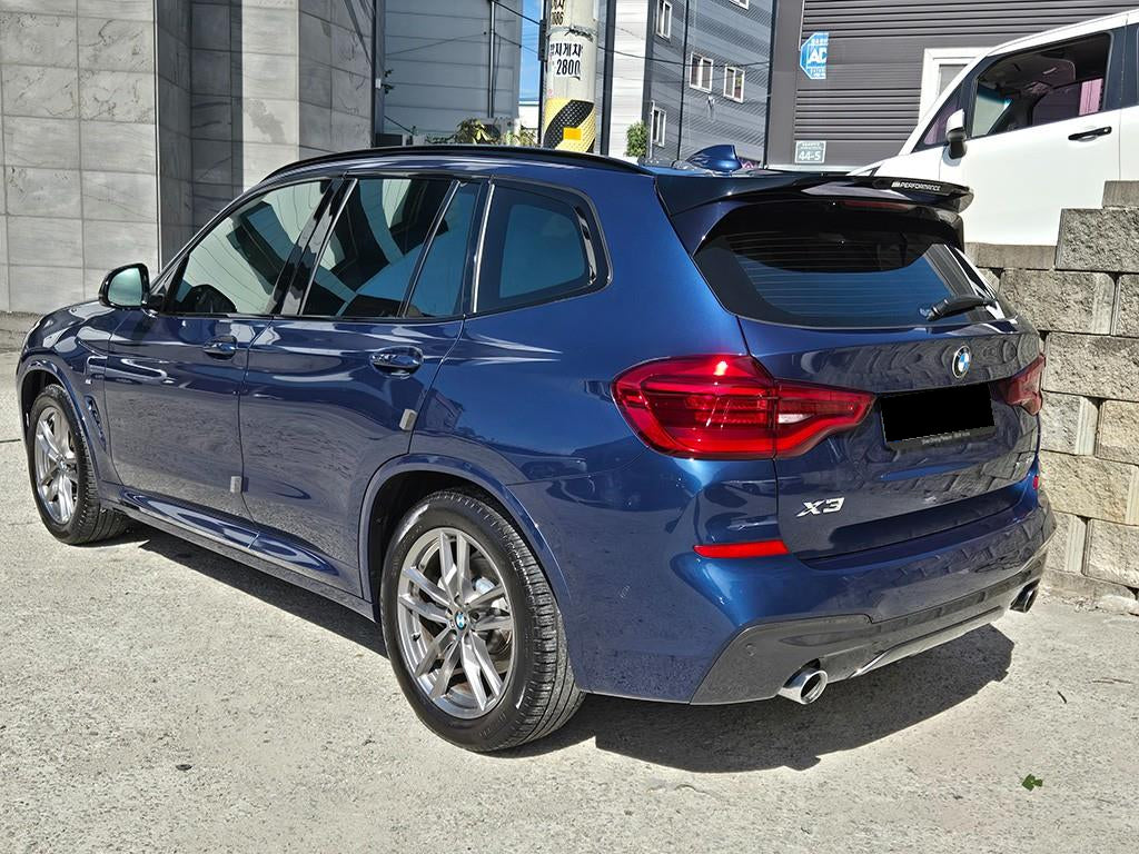 BMW X3 — photo 03