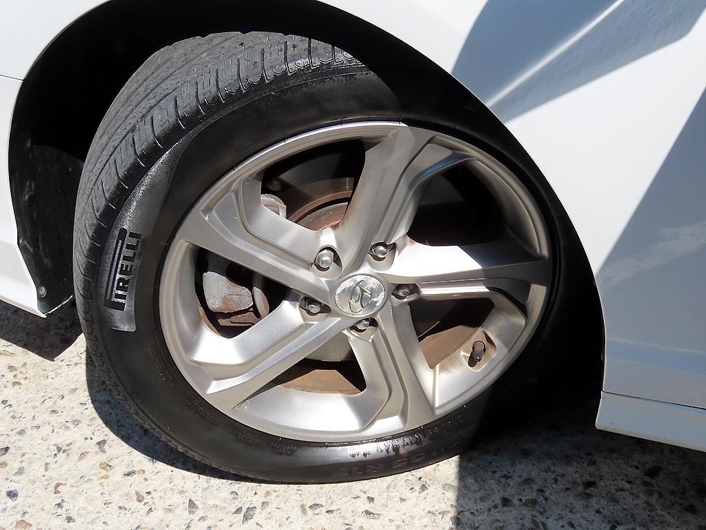 Hyundai Sonata — photo 19