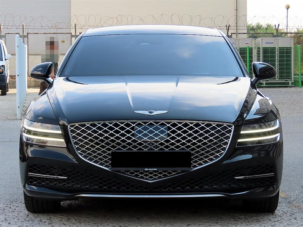 Genesis G80 — photo 01