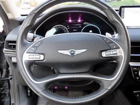 Genesis G80 — photo 08