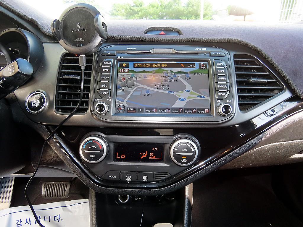 Kia Morning — photo 13