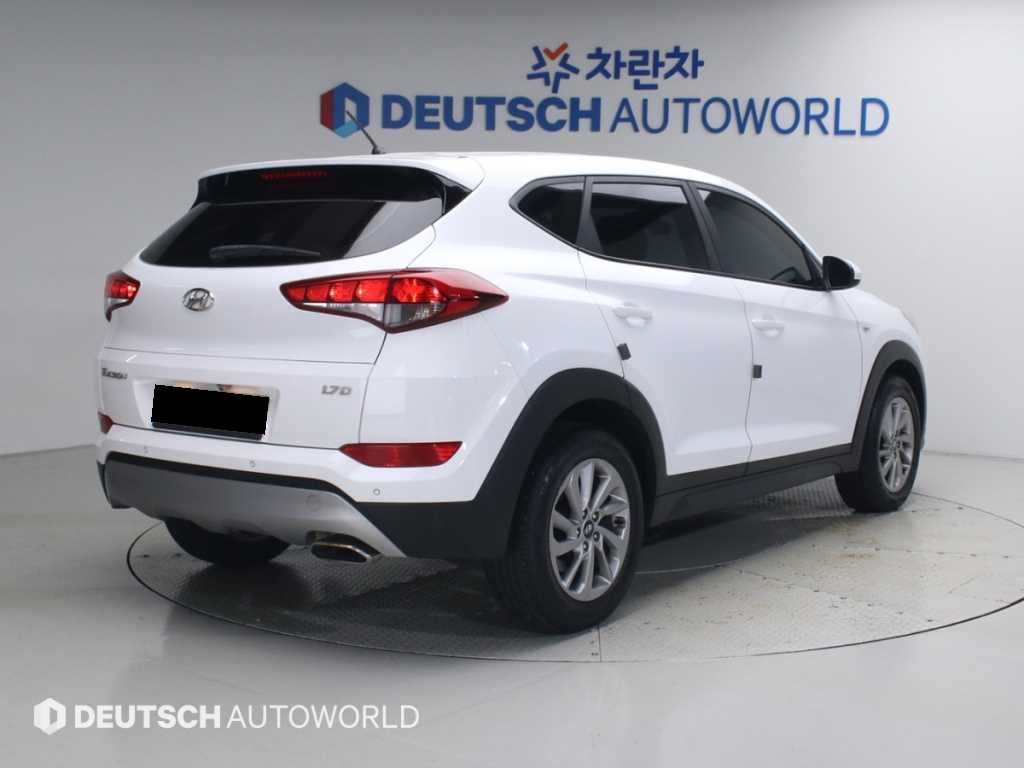 Hyundai Tucson — photo 02