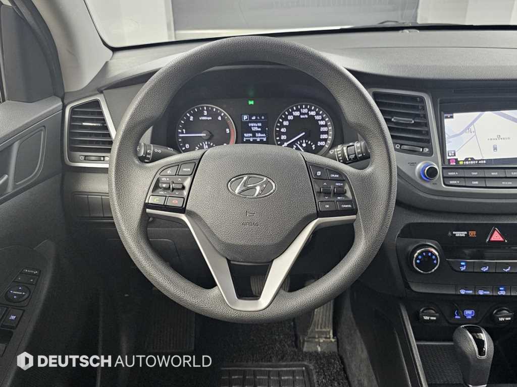 Hyundai Tucson — photo 13