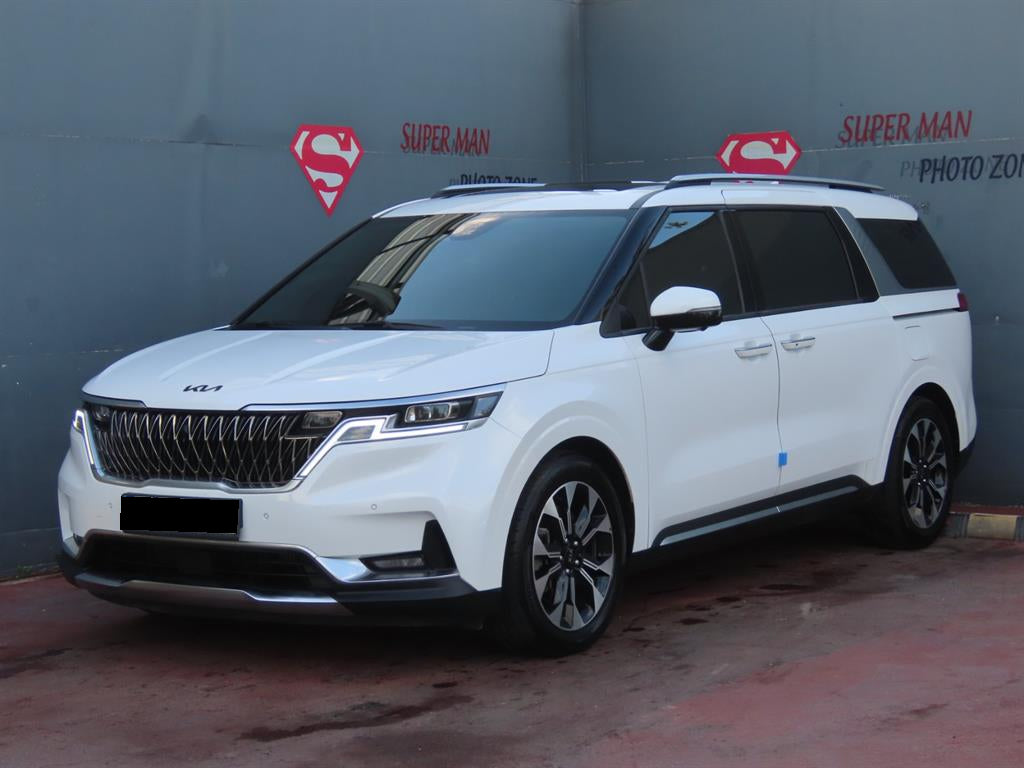 Kia Carnival — photo 01
