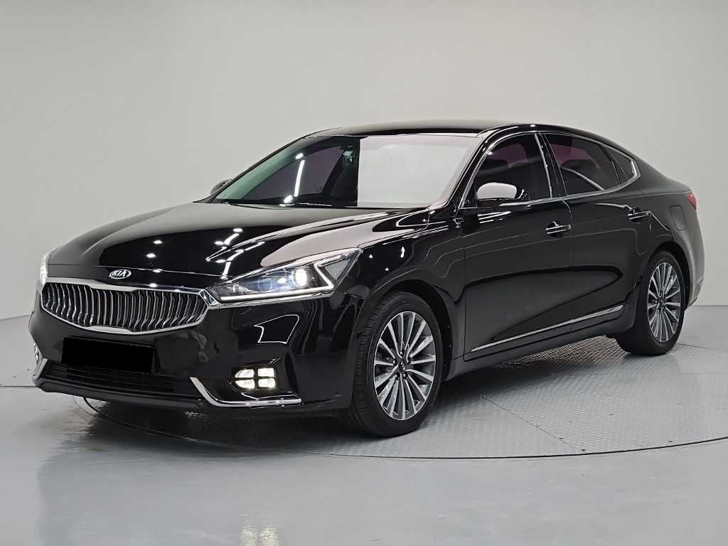Kia K7 — photo 01