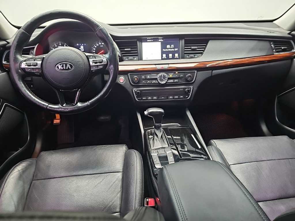 Kia K7 — photo 07
