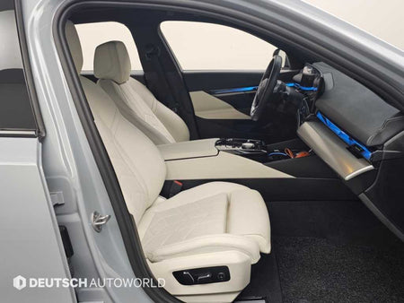 BMW 5-Series — photo 10