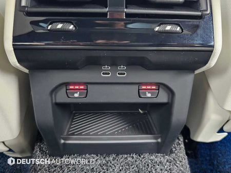 BMW 5-Series — photo 16