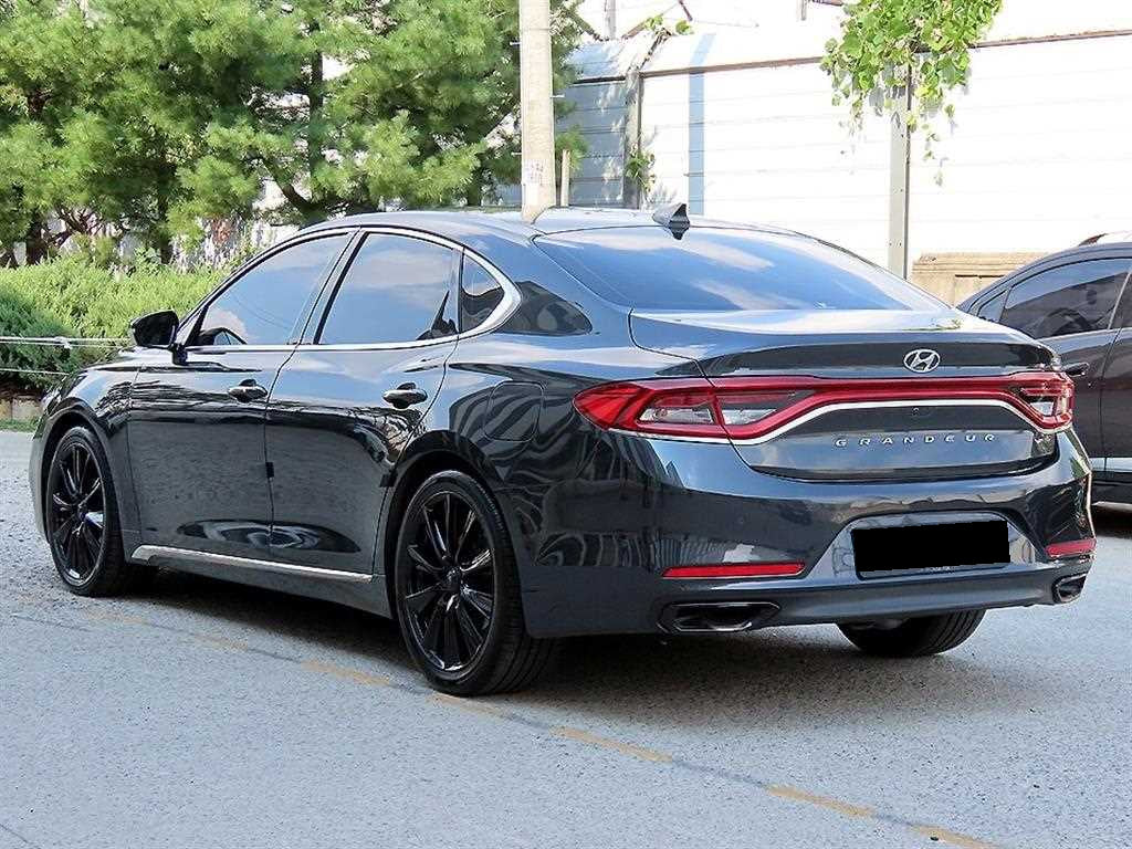 Hyundai Grandeur — photo 03
